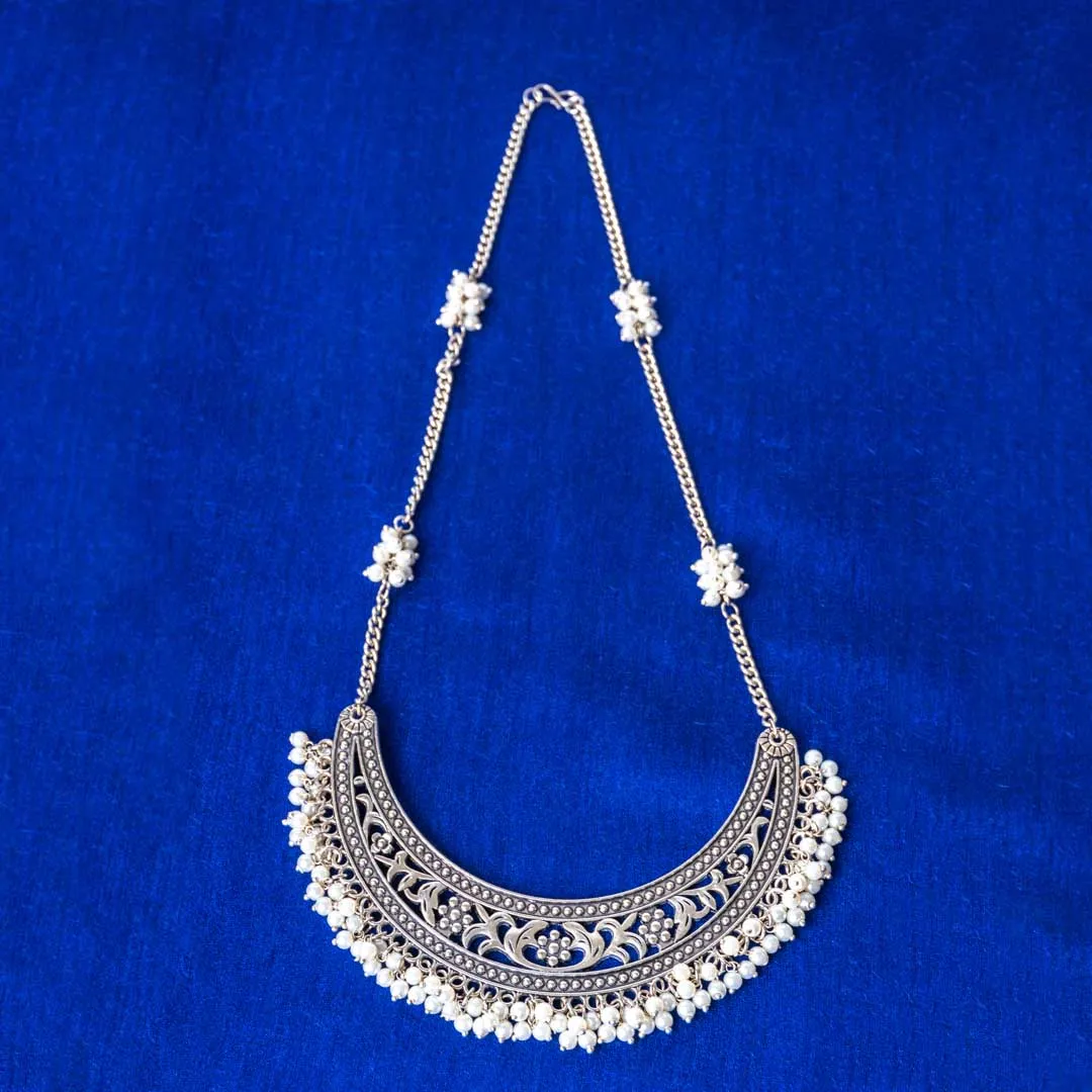 363-Th Traditional oxidized silver-tone curb chain necklace featuring a semi-circle shaped pendant with fine detailing, pearl clusters, and a delicate row of pearls along the edge, finished with an S-hook clasp