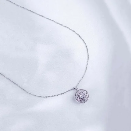 Silver Circular Gems Spinning Necklace