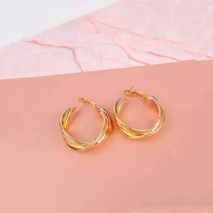 Minimalistic Twisted Hoops